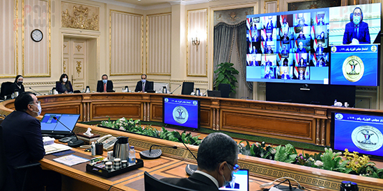  اجتماع مجلس الوزراء، الذي انعقد بتقنية فيديو كونفرانس (5)