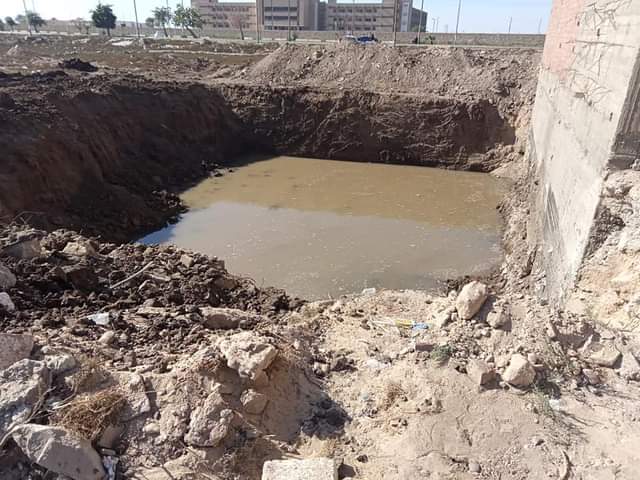 إيقاف أعمال لأحد ابراج منطقة شلبي بحي غرب المنيا (2)