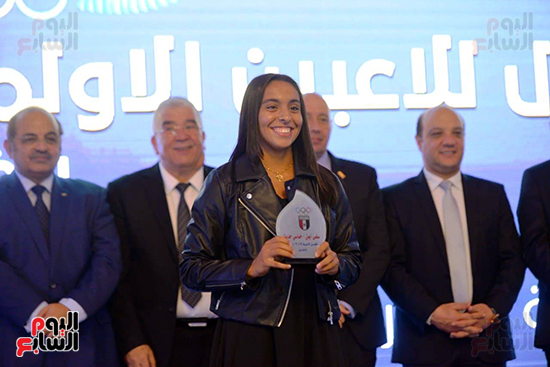 توزيع الجوائز للمنتدى الاول للاعبين الدولين والمصرين  (27)