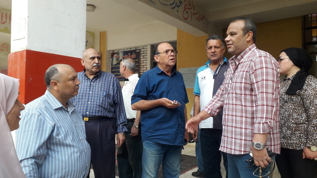 رئيس مدينة المحلة يتفقد استعدادات المقرات الانتخابية لانتخابات النواب