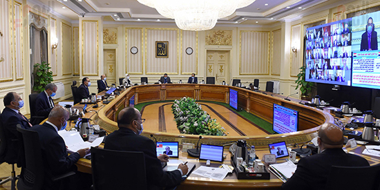اجتماع مجلس الوزراء عبر تقنية الفيديو كونفرانس (4)