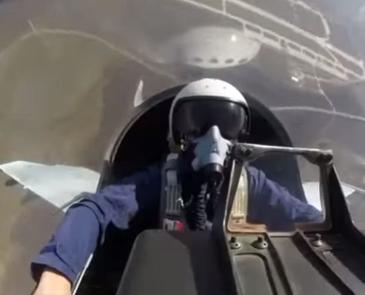 فيديو من داخل طائرة روسية