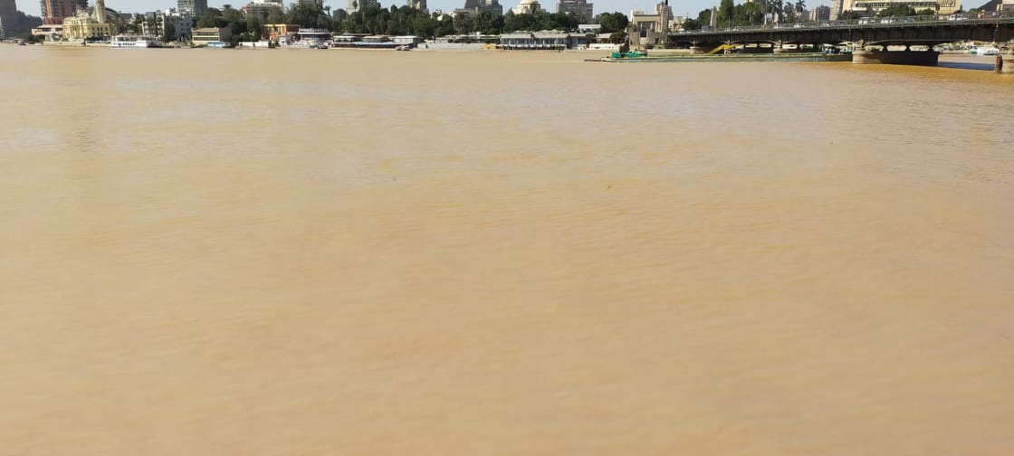 مياه النيل تتحول إلى اللون الأصفر فى القاهرة الكبرى (9)