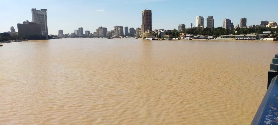مياه النيل تتحول إلى اللون الأصفر فى القاهرة الكبرى (6)