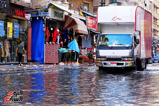 الامطار-فى-قلب-شوارع-المحافظة