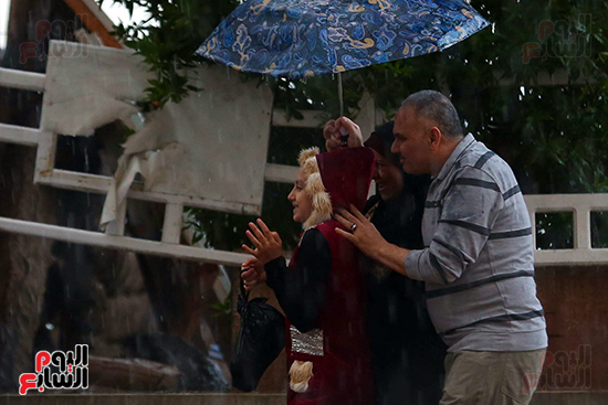 أمطار غزيرة تضرب الاسكندرية