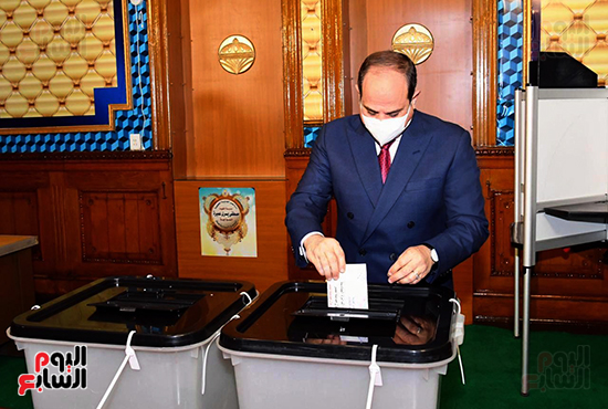 الرئيس السيسي يوجه بالالتزام بإجراءات مواجهة كورونا في الانتخابات