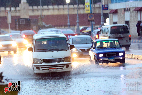 مياه الأمطار بشوارع الإسكندرية