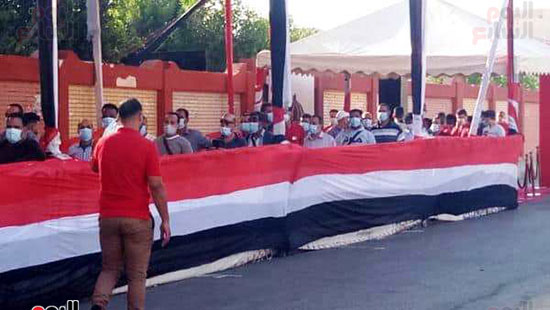  إقبالا كثيفا من الشباب والسيدات فى انتخابات مجلس النواب بالقاهرة (6)
