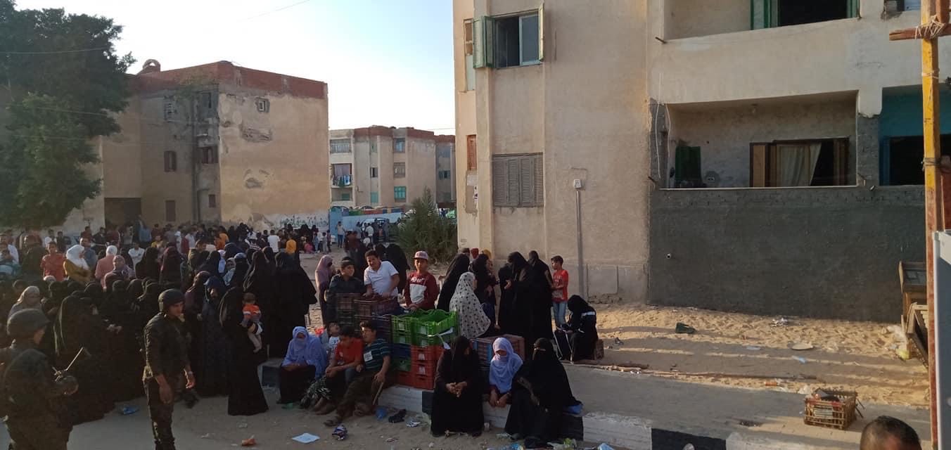 حشود الناخبين أمام لجان الشيخ زويد