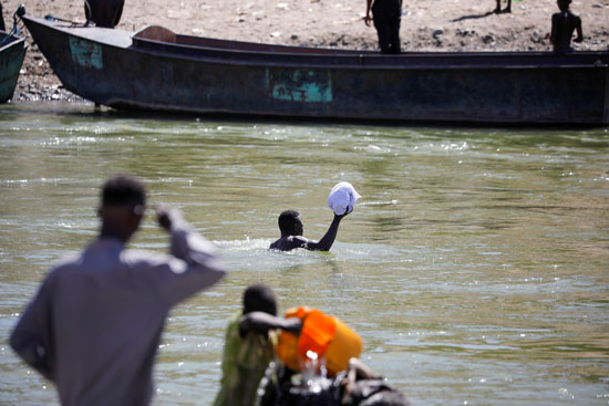 محاولة عبور النهر نحو السودان