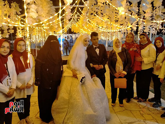 أهالى-شمال-سيناء-يتكفلون-بحفل-زفاف-كفيفين-بالعريش-(1)