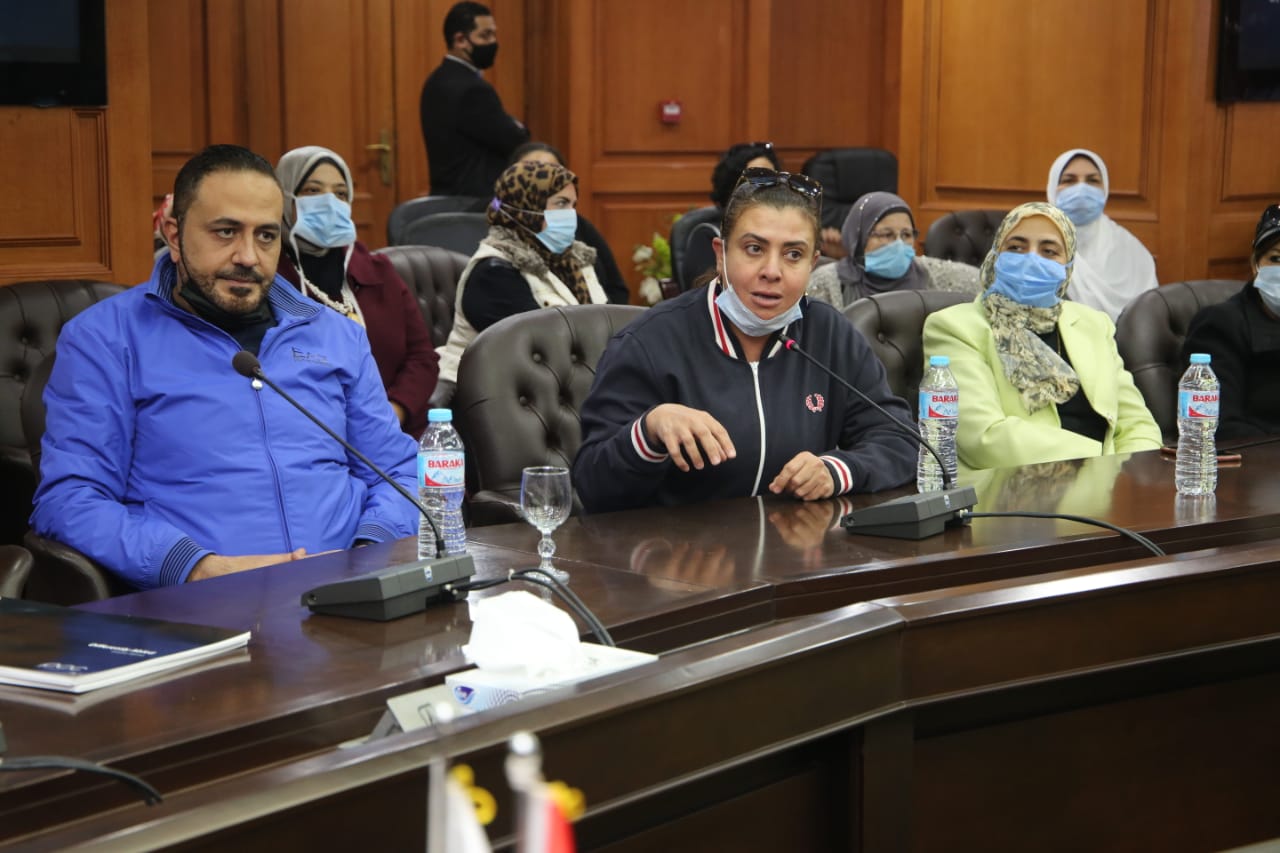 ندوة وزير الرياضة (2)