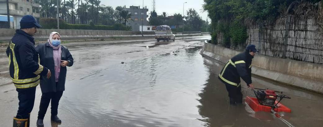 شفط مياه الأمطار من شوارع البحيرة (9)