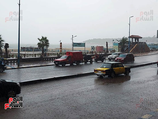 الأمطار-الغزيرة-تضرب-محافظة-الإسكندرية-(11)