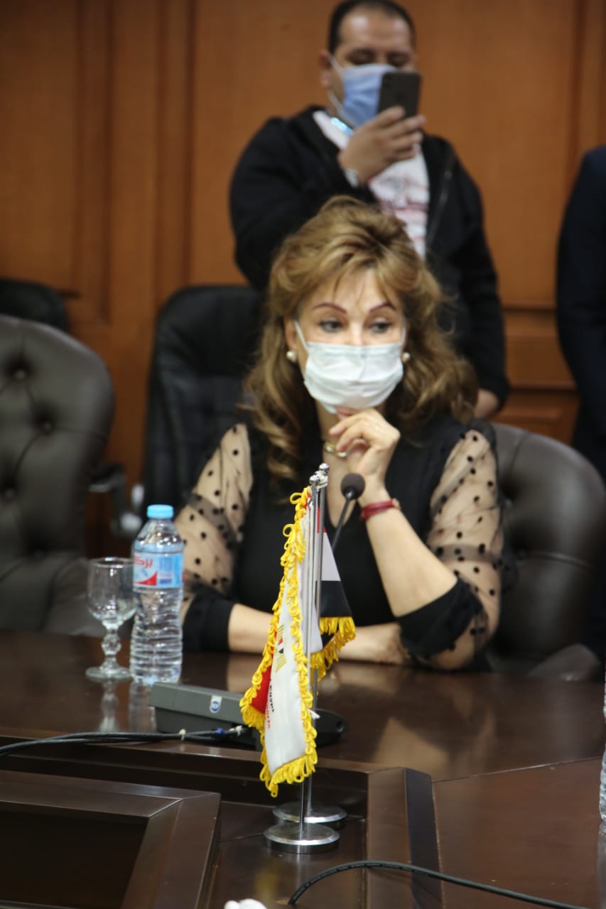 ندوة وزير الرياضة (7)