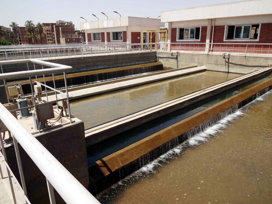 مشروعات المياه والصرف الصحى بسوهاج (9)