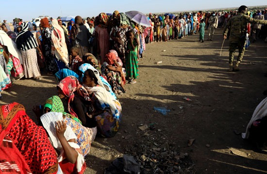 تدفق اللاجئين يضع المزيد من الضغوط على كاهل السودان