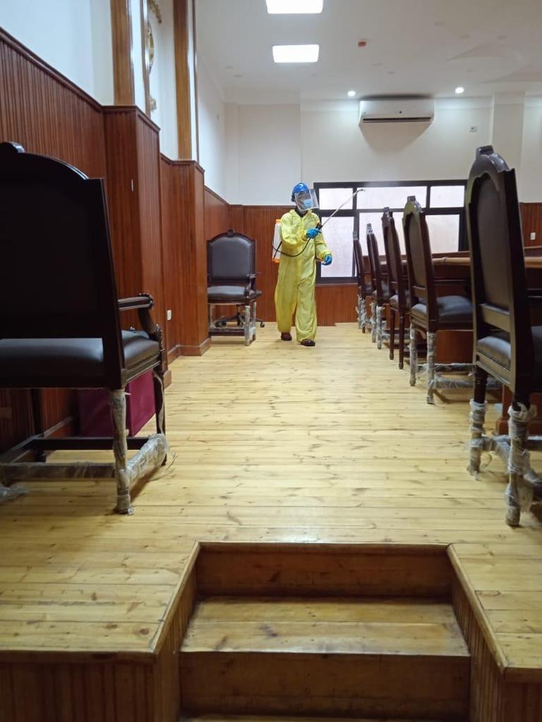 تعقيم مقرات مجلس الدولة للحد من انتشار فيروس كورونا (3)