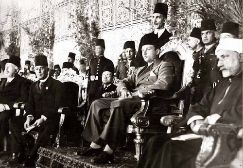 افتتاح الملك فاروق كلية الطب 1941