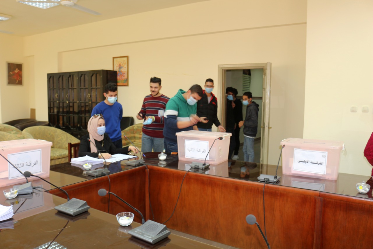 انتخابات اتحاد الطلاب بجامعة المنصورة (5)