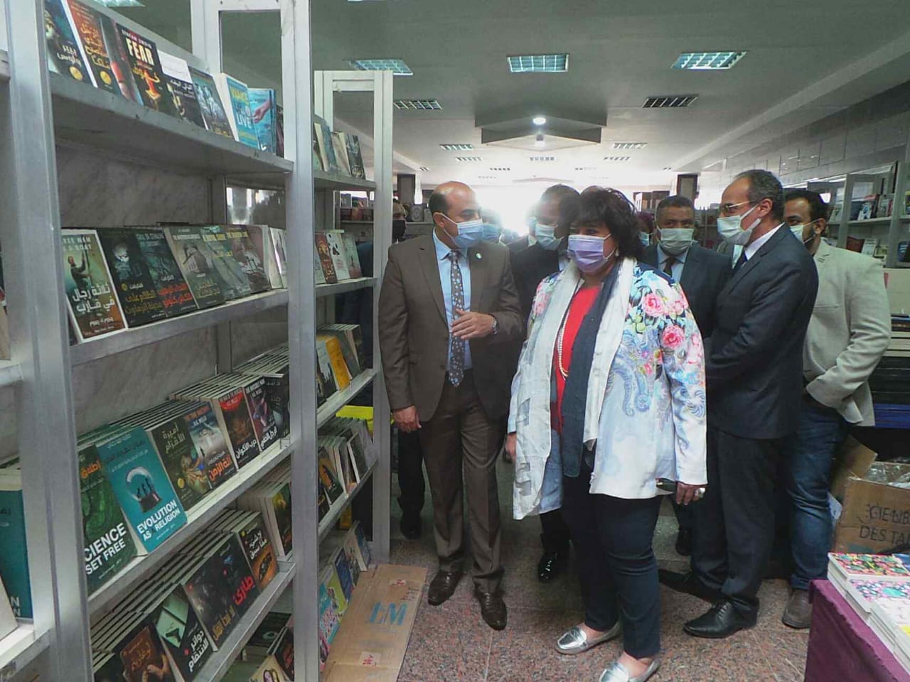 افتتاح معرض الجامعة للكتاب للعام الثانى (1)