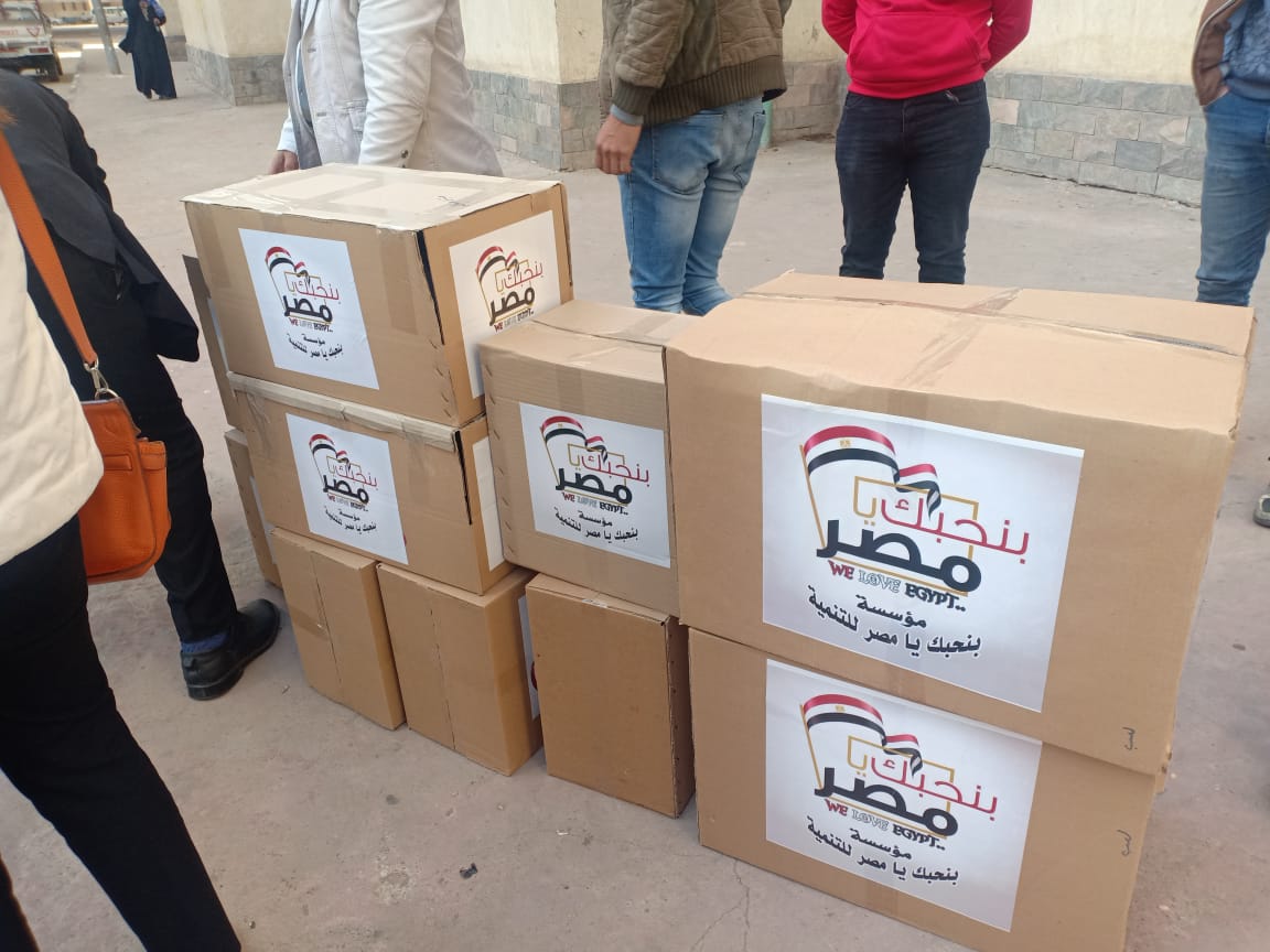 توزيع هدايا على أطفال بشائر الخير بالإسكندرية (1)