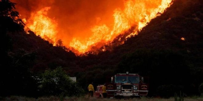 حريق أغسطس المركب، كاليفورنيا