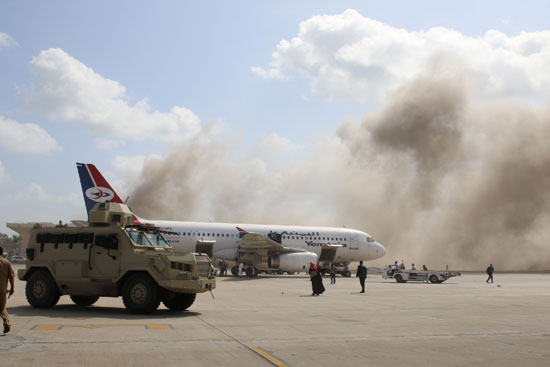انفجار مطار عدن (5)