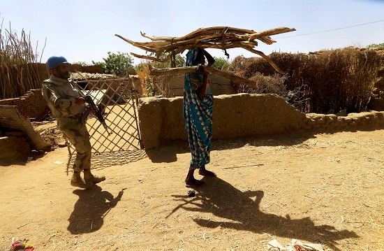 جندي حفظ السلام  في دارفور
