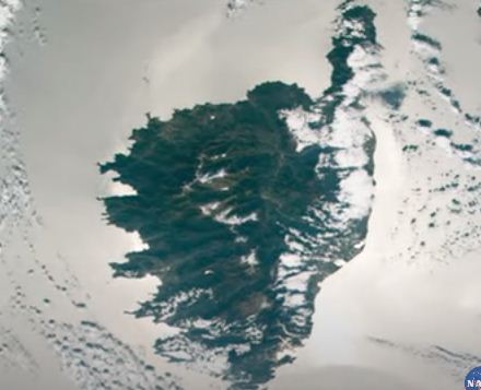 مشهد الثلوج من الفضاء