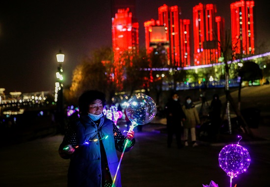 احتفالات 2021 في ووهان الصينية