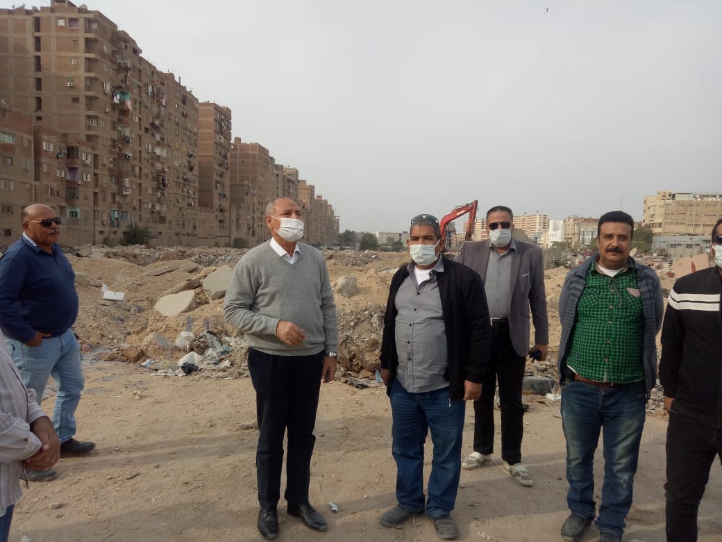 نائب محافظ القاهرة يتابع إزالة التعديات (1)