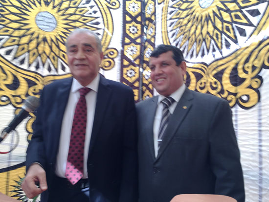 وزير التموين ومحافظ الإسماعيلية يتفقدان مجمع صوامع الغلال بأبوصوير (6)