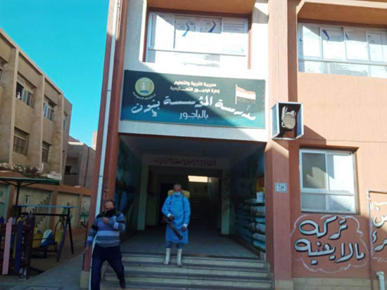 محافظة المنوفية تنهى استعداداتها لاستقبال جولة الإعادة لانتخابات النواب (17)