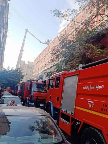 السيطرة على حريق داخل مستشفى أبو الريش (1)