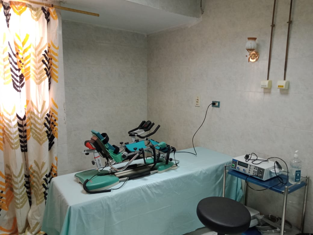 الأجهزة الطبية للعلاج الطبيعى بوحدة الدكتور عمرو الجزار