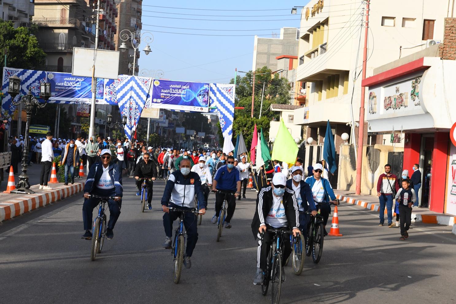 ماراثون دراجات احتفالا باليوم العالمي لمحكافحة الفساد‎ (2)