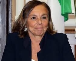 وزيرة داخلية ايطاليا