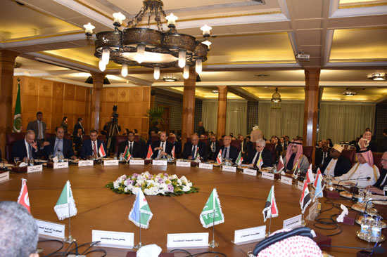 مؤتمر الجامعة العربية (1)