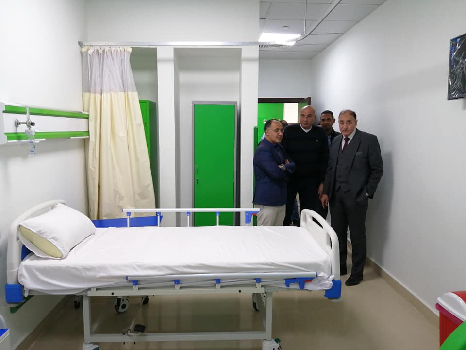 رئيس مدينة الطود في جولة لمتابعة تجهيز مستشفى العديسات التخصصي (1)