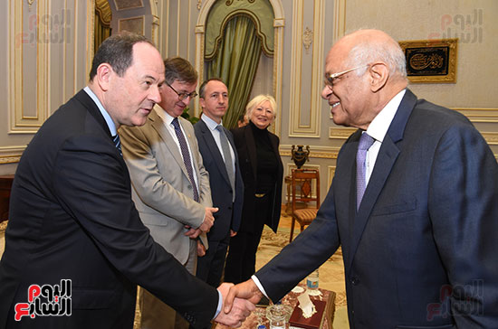 على عبد العال يستقبل وفد جمعية الصداقة المصرية الفرنسية بالبرلمان الفرنسى (5)