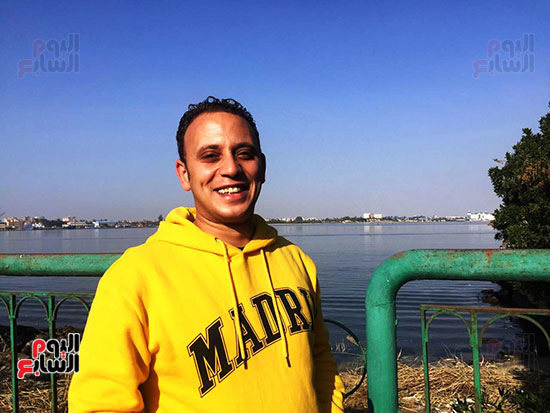 شباب بتحب مصر ينظفون شاطئ بحيرة التمساح بالإسماعيلية (7)