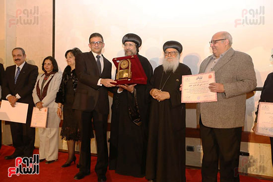 حفل تسليم جائزة المركز الثقافى القبطى الأرثوذكسى للإبداع العلمى (27)