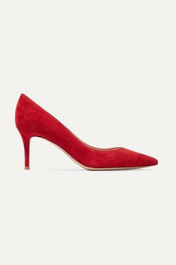 حذاء كيت الأحمر
