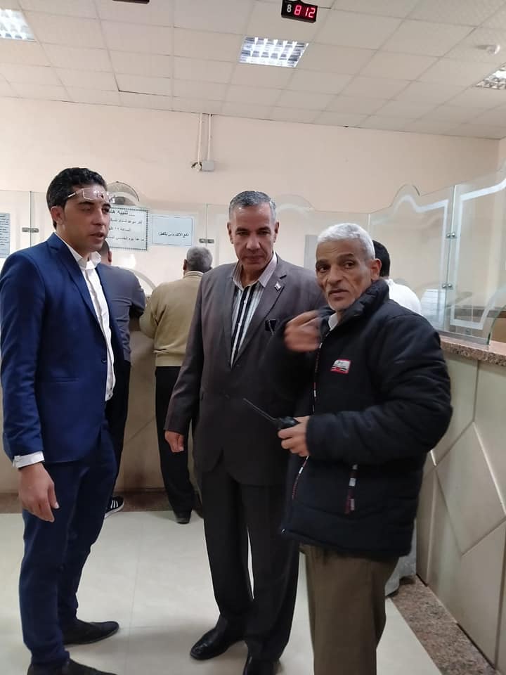 رئيس مدينة طور سيناء يفقد المركز التكنولوجى وتقديم الخدمات المواطنين (4)