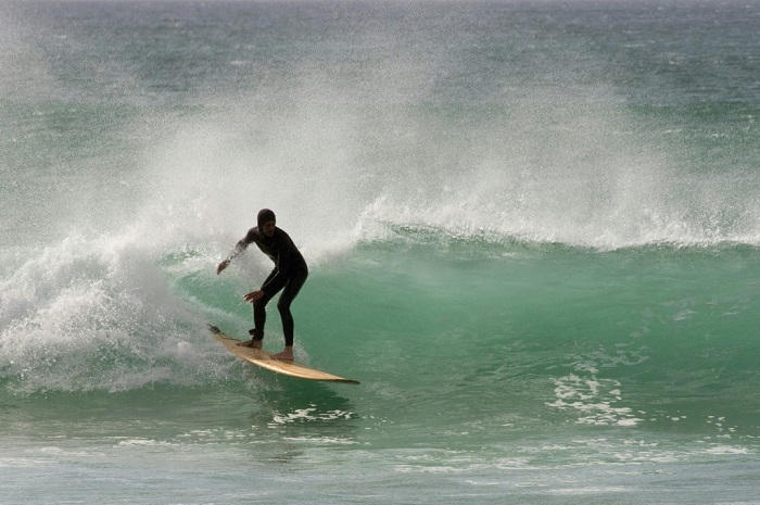 121-095137-surfing-green-sport-south-africa-2