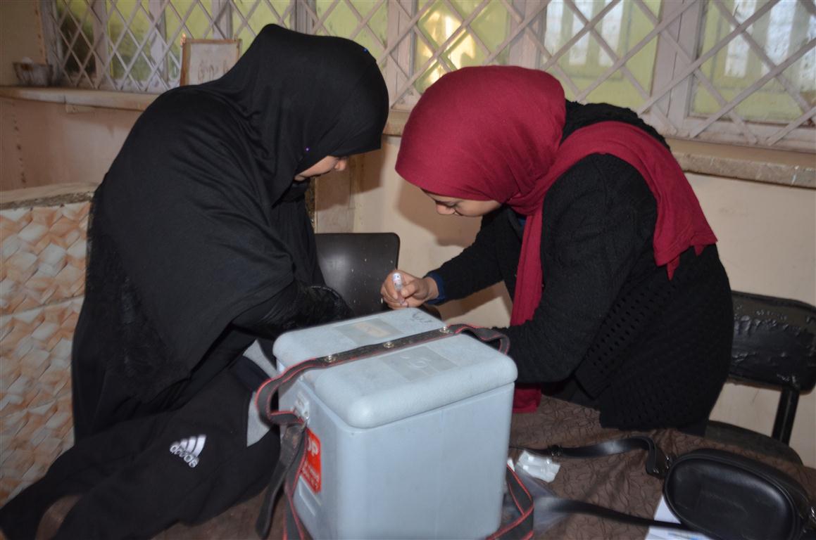 تطعيم أطفال الأقصر ضمن الحملة القومية ضد شلل الأطفال  (4)