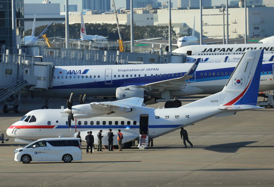 طائرة-الرئاسة-الكورية-الجنوبية-تهبط-بمطار-اليابان