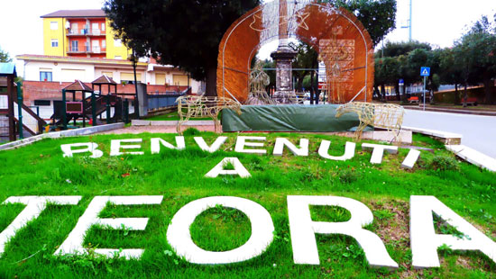 بلدة-تيورا-بإيطاليا